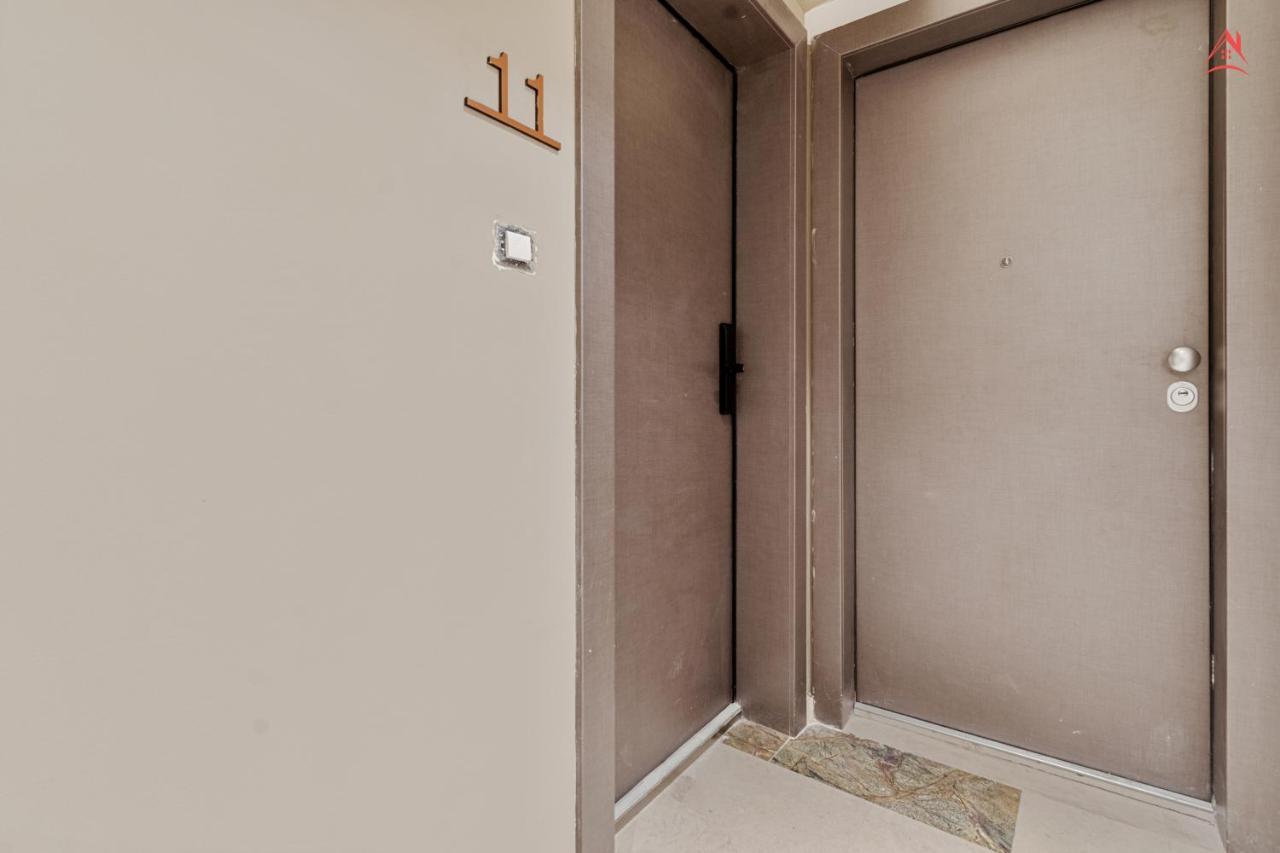 Apartament Opera Residence - Cismigiu, Eroilor, Free Private Parking Bükreş Dış mekan fotoğraf