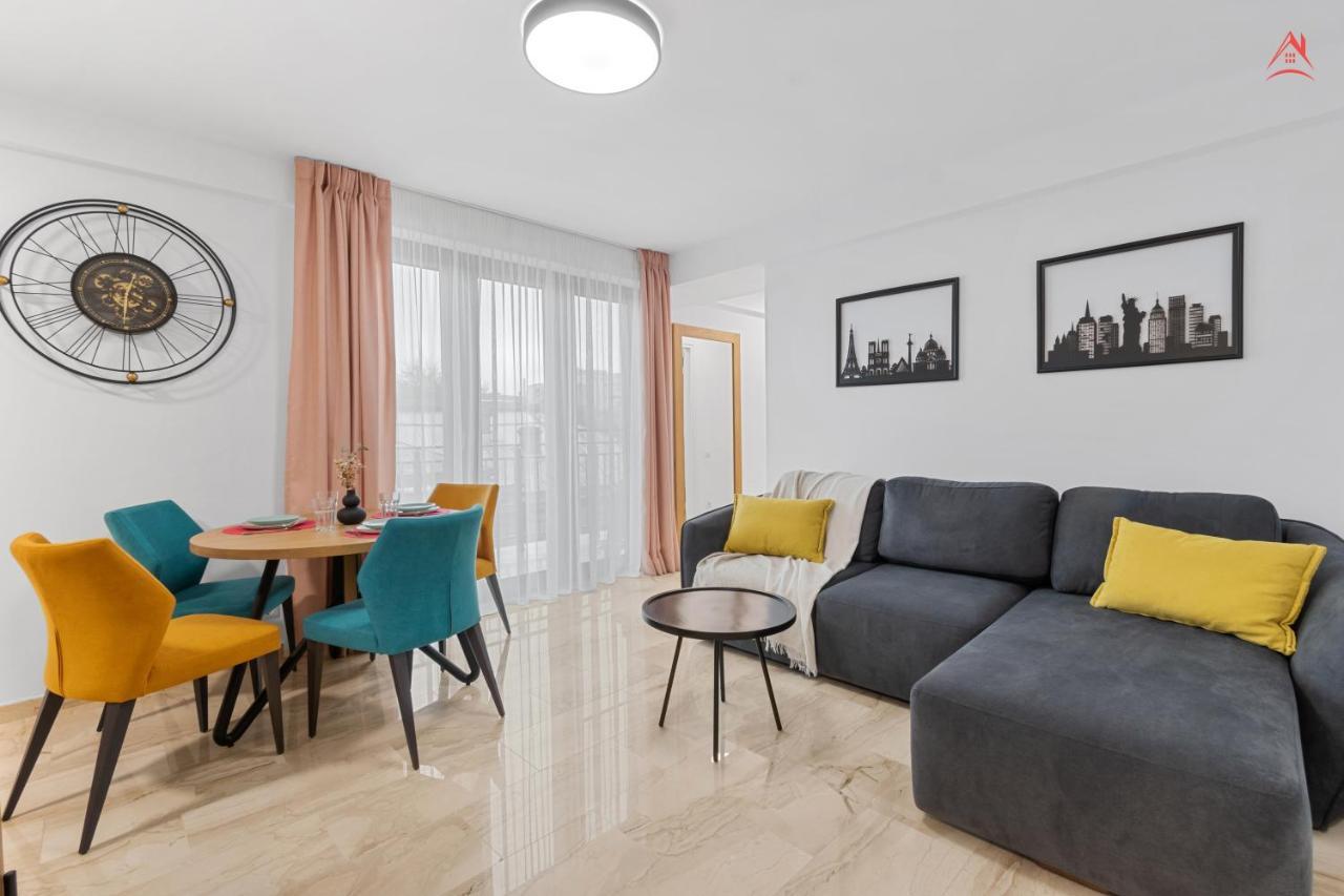 Apartament Opera Residence - Cismigiu, Eroilor, Free Private Parking Bükreş Dış mekan fotoğraf